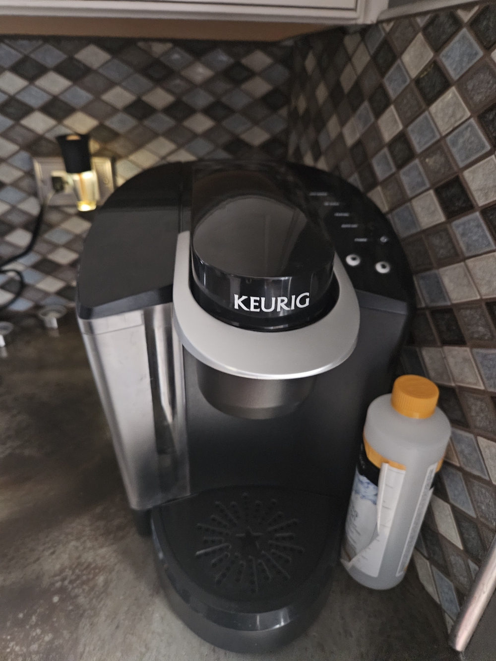 Keurig Single-Serve Coffee Brewer - Black and Silver